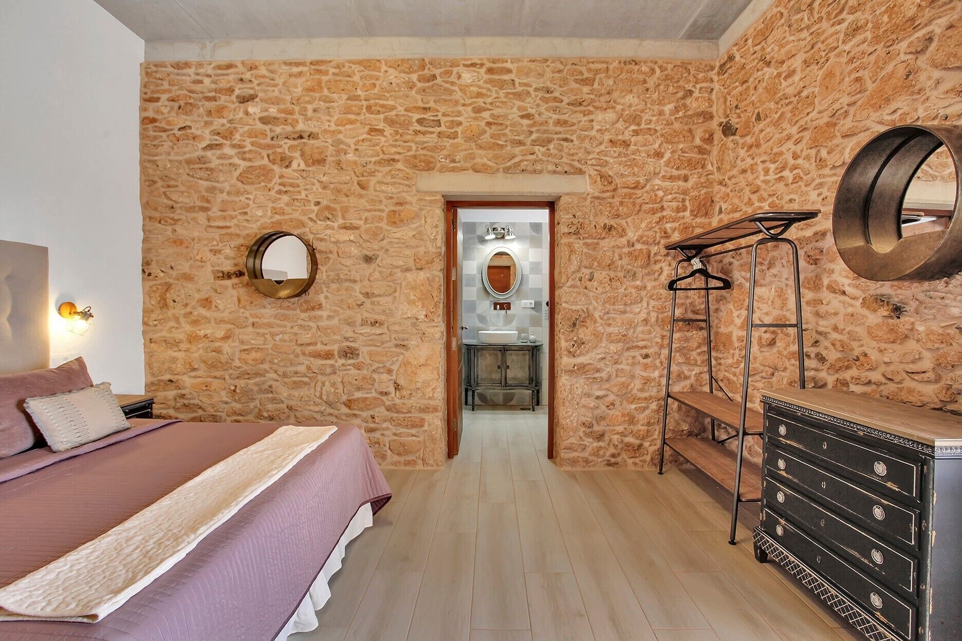 2 soveværelser, gratis Wi-Fi, sengetøj, adgang for kørestole