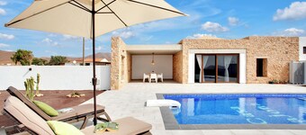 Casa vacanze Villa Rural Sajoná con vista mare, piscina e Wi-Fi