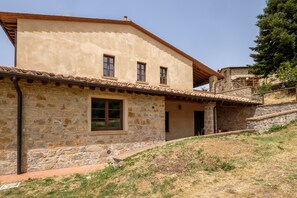 Exterior - Casa vacanze Melograno Poderone with Terrace, Shared Pool & Wi-Fi (Grosseto)