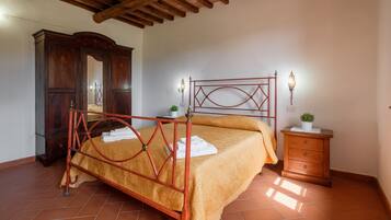 2 Schlafzimmer, kostenloses WLAN, BettwÀsche