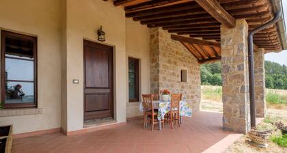 Agriturismo Ginepro Poderone mit Garten, gemeinschaftlich genutztem Pool und WLAN