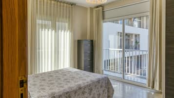 2 habitaciones, wifi gratis y ropa de cama