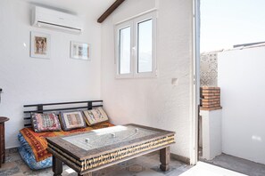 Interior - 'Villa Egipto' with Pool & Wi-Fi (Chiclana de la Frontera)