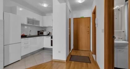 I and A Cozy Makarska