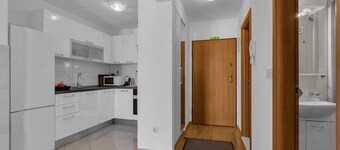 I and A Cozy Makarska