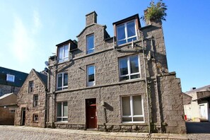 Exterior - Jay's Apartment Aberdeen (Aberdeen)