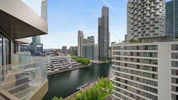 公寓 (2 Bedrooms) | 城市景