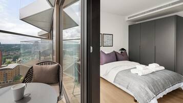 Apartment (2 Bedrooms) | 2 Schlafzimmer, hochwertige Bettwaren, Schreibtisch