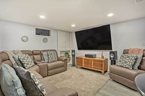 TV, offices