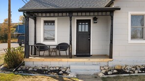 Exterior detail - West Bench Retreat (Red Lodge)