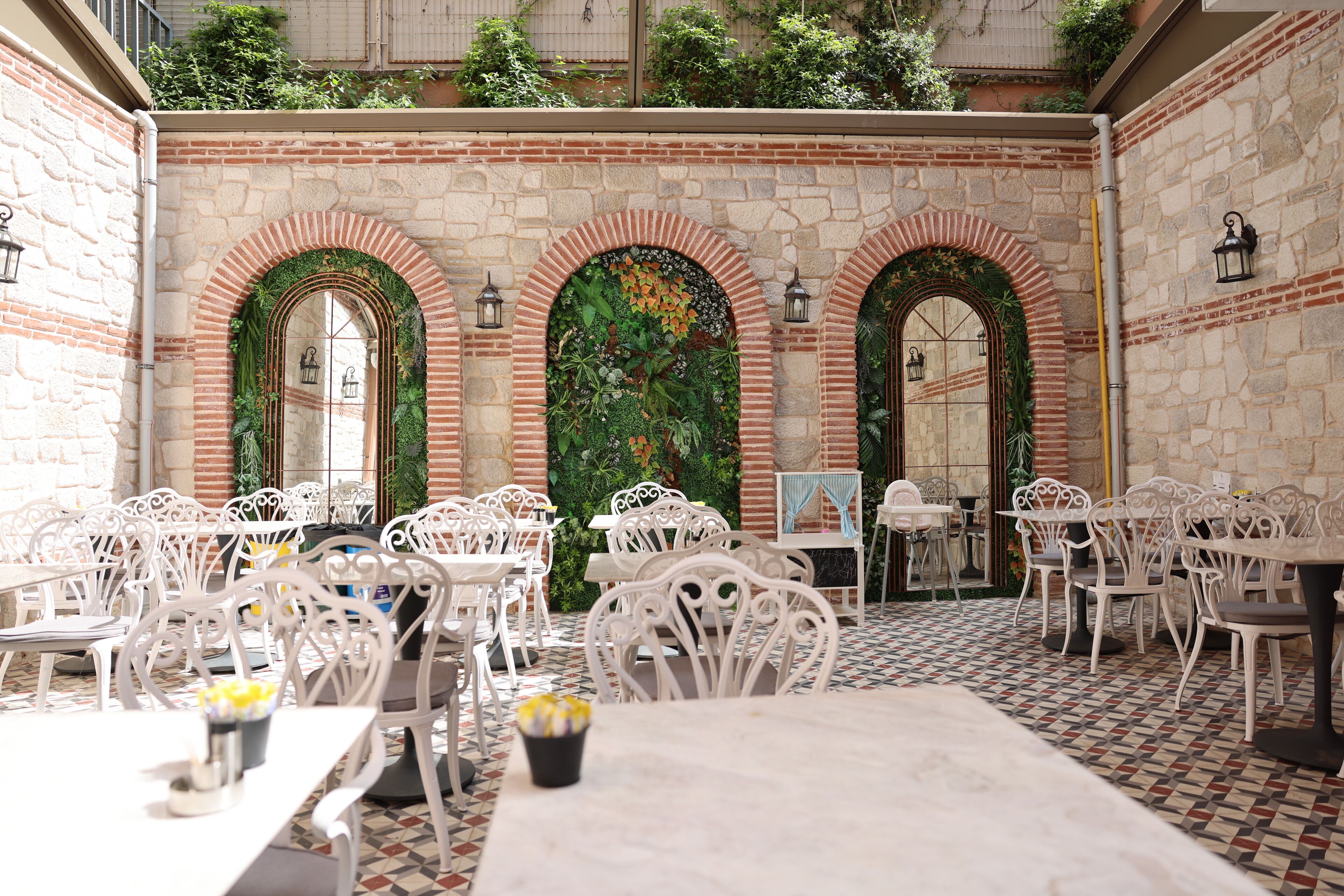 Restauration extérieure