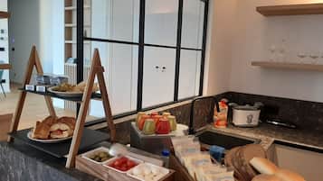 Colazione completa inclusa, servita tutte le mattine