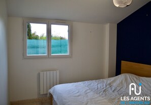 2 bedrooms, bed sheets - Pretty house at the gates of Chambord  (La Ferté-Saint-Cyr)