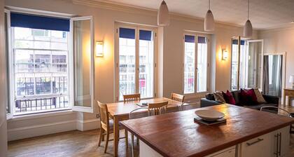 Central 1-bed Apartment in Inverness, Sleeps 4