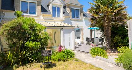 Holidays for 6 in Saint Guénolé