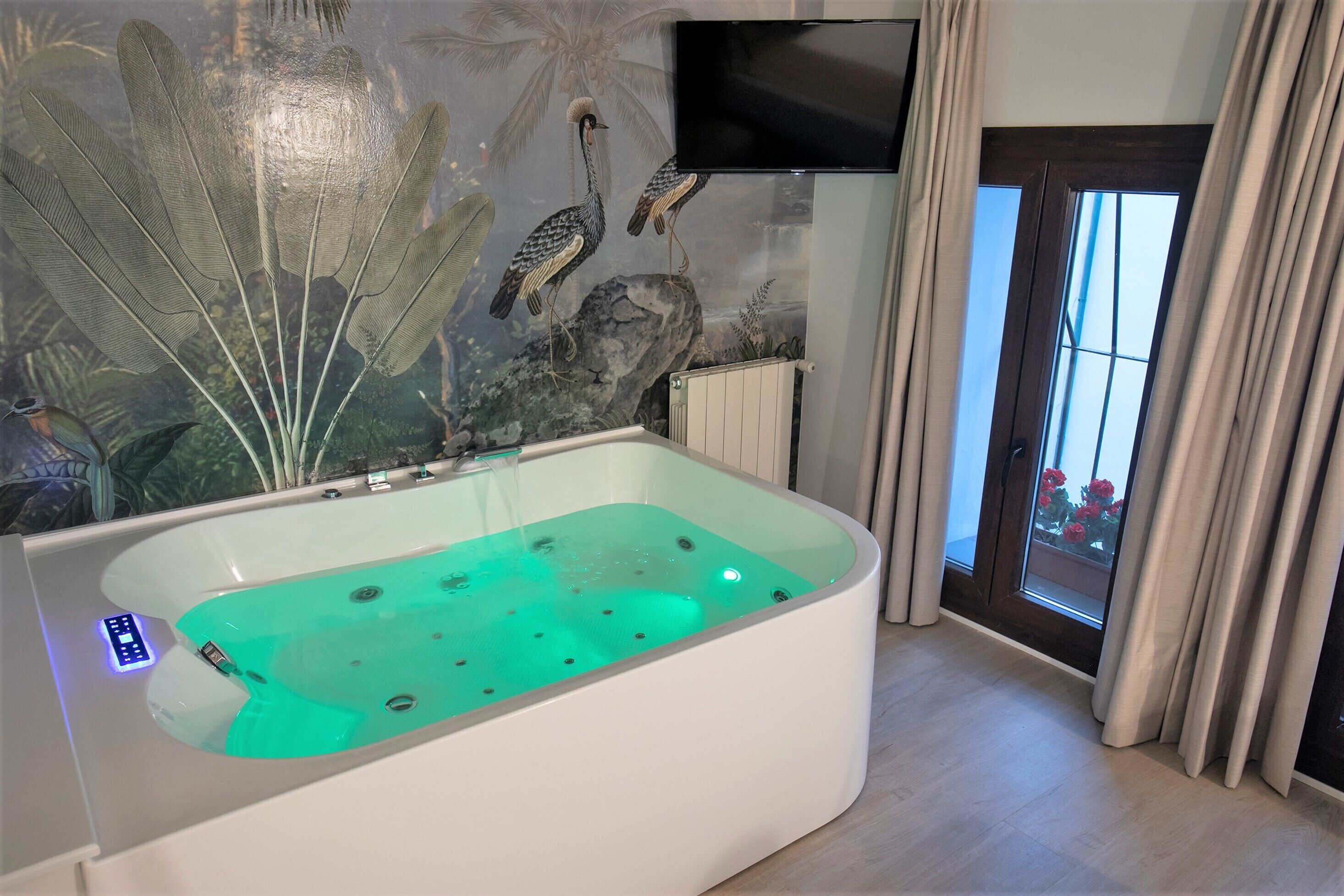 Premium Room | Private spa tub