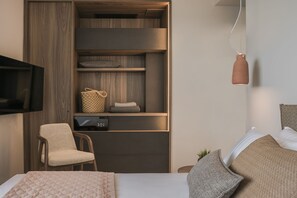 Business House, Ocean View | 3 bedrooms, in-room safe, free WiFi, bed sheets - SEA ZANTE (Zakynthos)