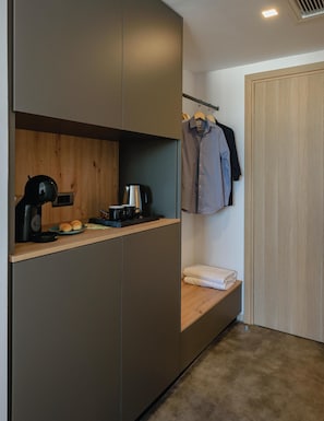 Armoire