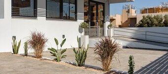 Zed Smart Property by Airstay