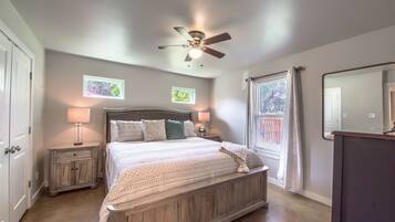 House, 2 Bedrooms | 2 bedrooms, iron/ironing board, free WiFi