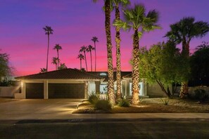 Exterior - Designer Retreat | Heated Pool & Chefs Kitchen (Scottsdale)
