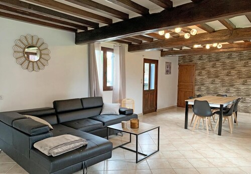 Farmhouse in the heart of an agricultural farm