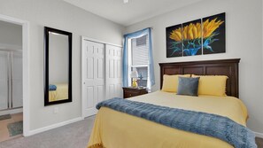4 bedrooms, iron/ironing board, WiFi, bed sheets