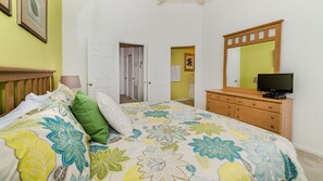 3 soverom, strykejern/-brett, wi-fi og sengetøy