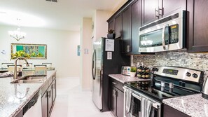 Fridge, microwave, oven, stovetop - Last Minute Disney Getaway! Townhouse with Private Pool. Book Now! #10656 (Orlando)