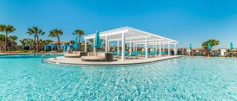 Opvarmet pool