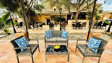 Vil·la tradicional | Terrassa o pati