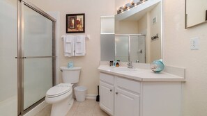 Hair dryer, towels - Last Minute Disney Getaway! Luxury Condo with Private Balcony. Book Now! #36068 (Orlando)