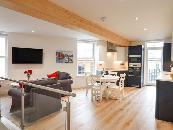 Cottage | Interior - Ferryside (Dartmouth)