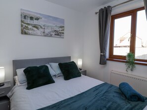 Cottage | 3 bedrooms, individually decorated, individually furnished, free WiFi