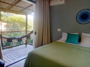 1 soverom, skrivebord, wi-fi (inkludert) og sengetøy