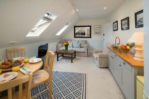 Interior - Work/holiday or crew home in West Cowes (Cowes)