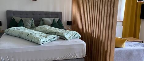 2 bedrooms, WiFi, bed sheets