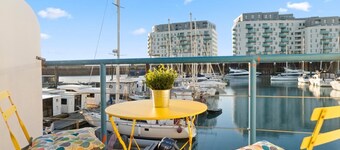 On the Water 4  A One-of-a-Kind Stay | Free Parking | By My Getaways