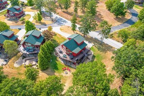 Exterior - Cedar Cove -Private Lake Front + Hot Tub -5 min to Branson Strip -Dogs ok w/fee! (Branson)