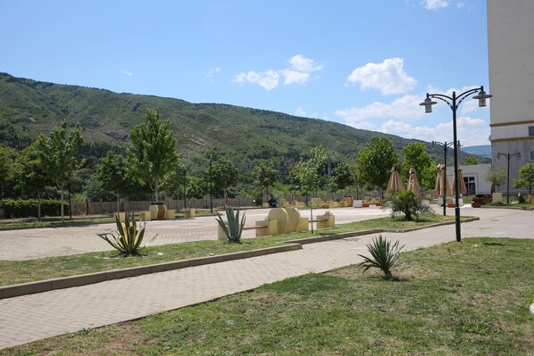 Enceinte de lâhĂ©bergement