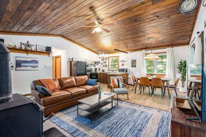 TV, fireplace, offices - Tucked Away w/Hot Tub, Fire Pit, Deck & WiFi (Great Cacapon)