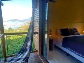 1 bedroom, in-room safe, desk, free WiFi