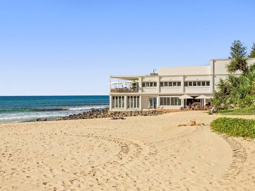 Villa Luxe Miami, Heated Pool, 5 min walk to beach