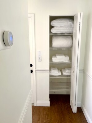 Interior - Family-friendly home near Downtown, Stadium, & Beaches. (Jupiter)