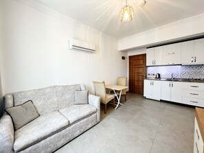 Standard Apartment - Akin Apart and Hotel (Kemer)