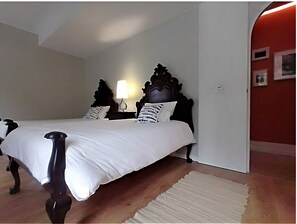 3 bedrooms