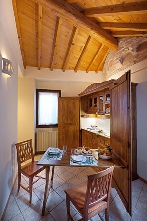 Classic Apartment | Private kitchen
