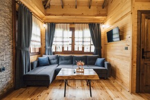 Chambre Double, 1 chambre, vue cour intérieure | Coin séjour