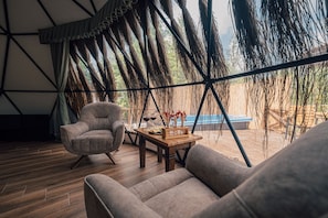 Design Double Room | Ruang tamu | TV LCD, pejabat