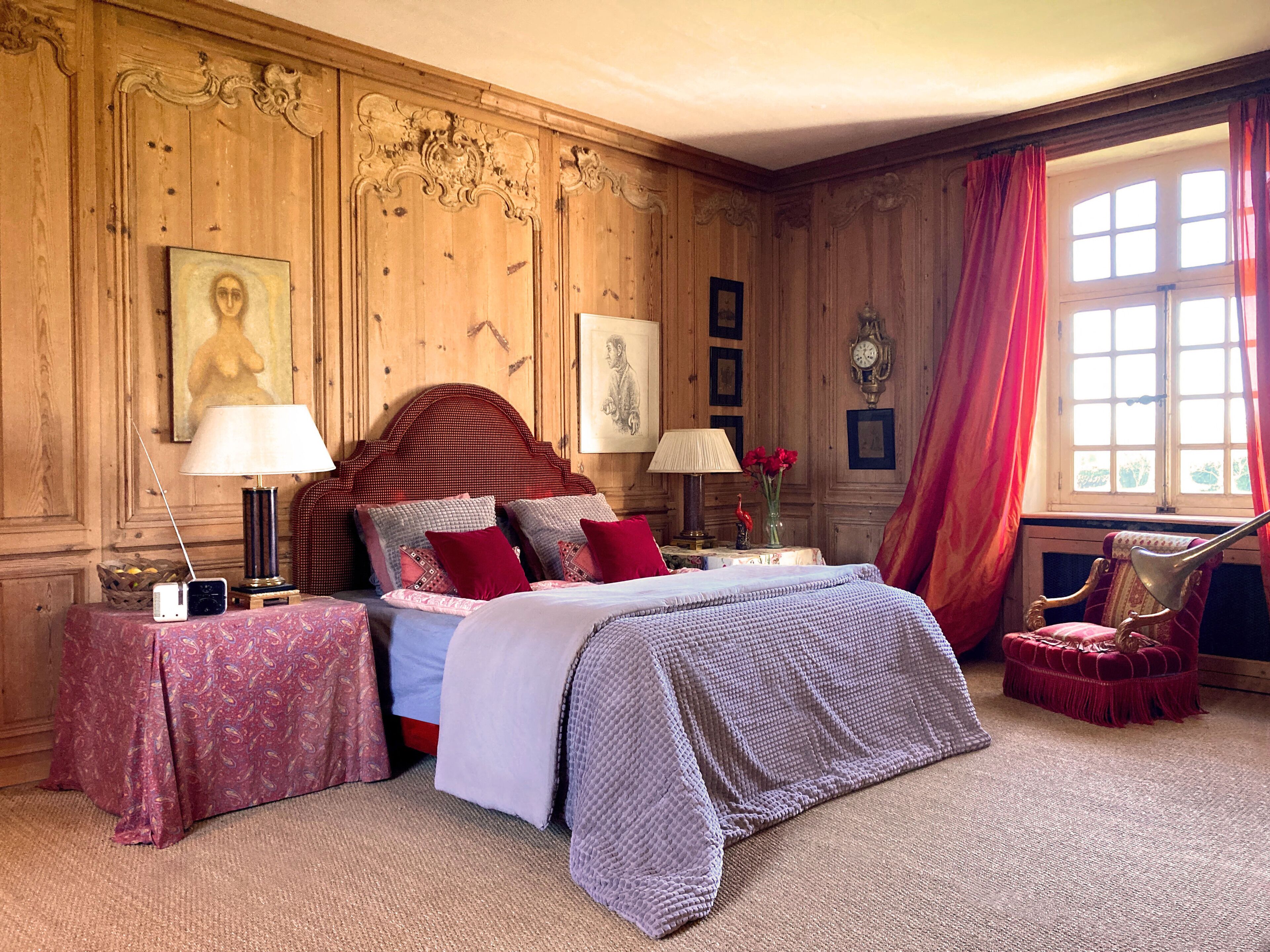 4 slaapkamers, een strijkplank/strijkijzer, wifi, beddengoed